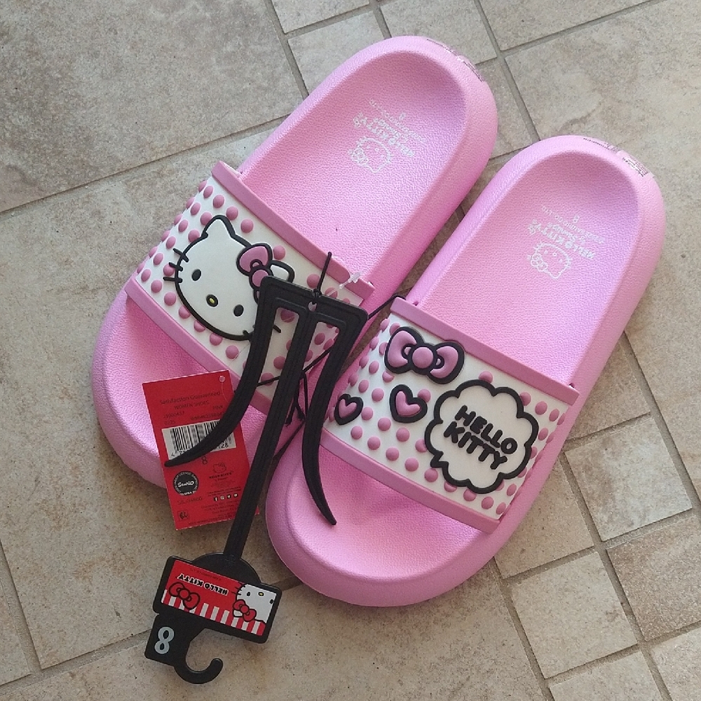 Hello Kitty Sandle/Slipper NWT🎀size 8